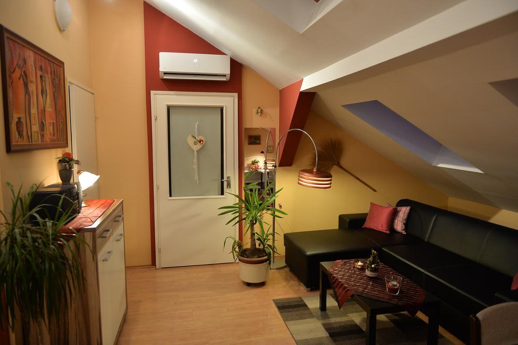 Sopron Eszter Apartman Exterior foto