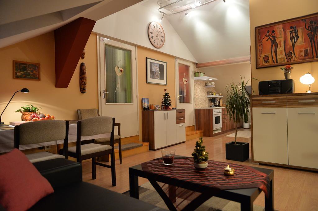Sopron Eszter Apartman Quarto foto